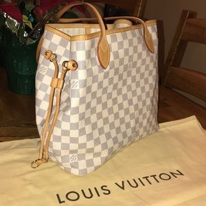 LV neverfull